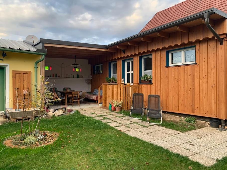Holiday home Mit Garten In Thermennaehe Strebersdorf